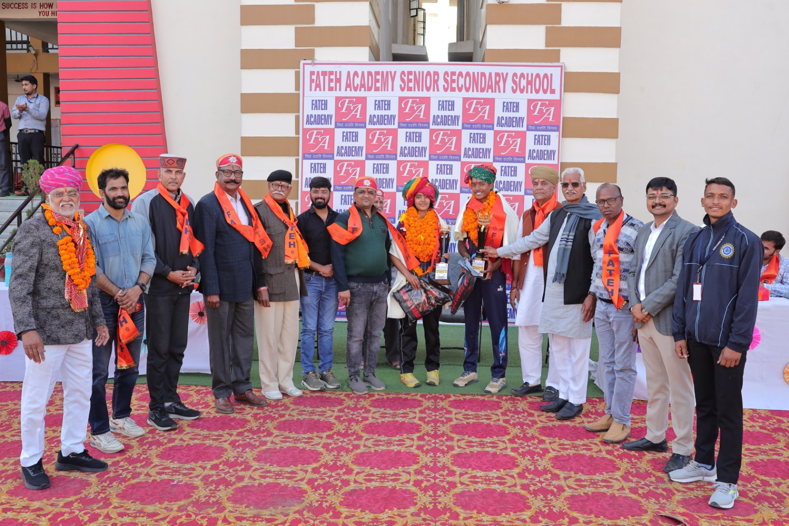 राष्ट्रीय वॉलीबॉल खिलाड़ियों का सम्मान समारोह संपन्न