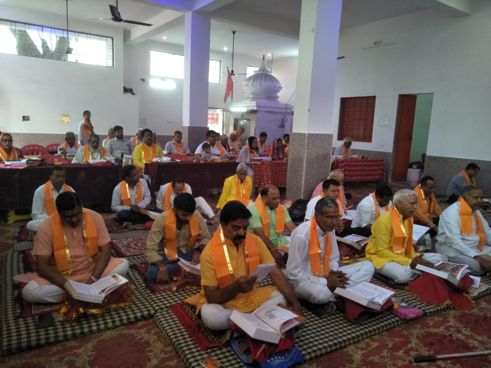 नवाह्नपारायण रामायण पाठ के साथ नवरात्रि महोत्सव का हुआ आगाज