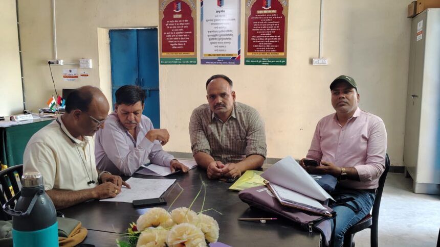 मावली क्षेत्र में जनगणना कार्य ने पकड़ी रफ्तार, फील्ड विजिट में दिए आवश्यक निर्देश