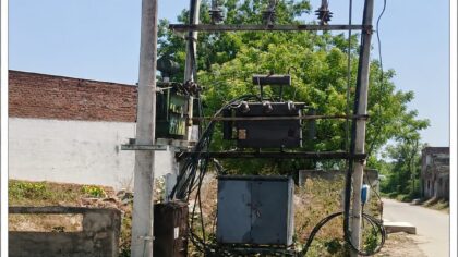 लो वोल्टेज समस्या से राहत: फतहनगर में 5 नए ट्रांसफार्मर स्थापित