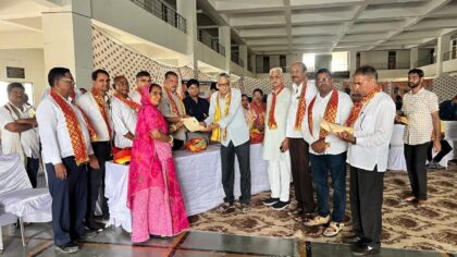 प्रधानमंत्री के लाइव प्रसारण के दौरान आयोजित शिविर में 31 पट्टे वितरित, 20 प्रकरणों का हुआ निस्तारण