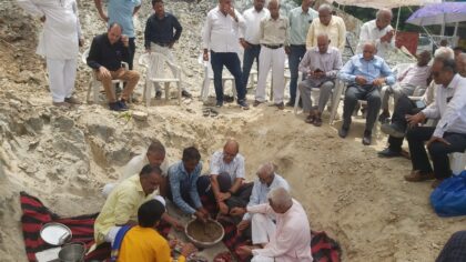 फिल्म अभिनेता अक्षय कुमार के सहयोग से बनेगा श्रीमती अरुणा भाटिया जनजाति कन्या छात्रावास, भवन निर्माण का भूमिपूजन सम्पन्न
