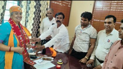 शिक्षक संघ अंबेडकर ने नवपदस्थापित मुख्य ब्लॉक शिक्षा अधिकारी का किया स्वागत