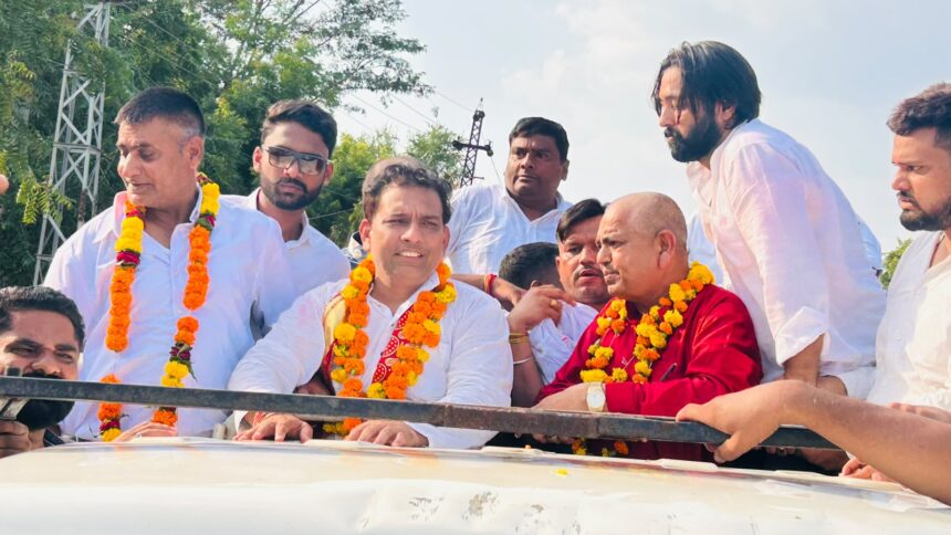 फतहनगर-सनवाड़ निकाय उपाध्यक्ष चुनाव में कांग्रेस की बाजी, भाजपा के दो पार्षदों की क्रॉस वोटिंग से बदला गणित, श्रेया गर्ग 13 मतों से विजयी; अध्यक्ष ममता चपलोत व उपाध्यक्ष श्रेया का निकला विजय जुलूस